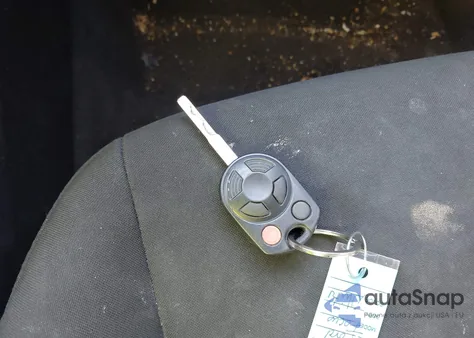 2017 Ford Focus Se z USA, uszkodzony, nr VIN 1FADP3F27HL252643